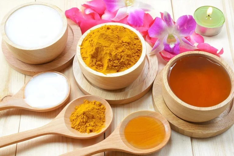 Mách bạn cách uống nghệ mật ong trị đau dạ dày hiệu quả - Nhà ...