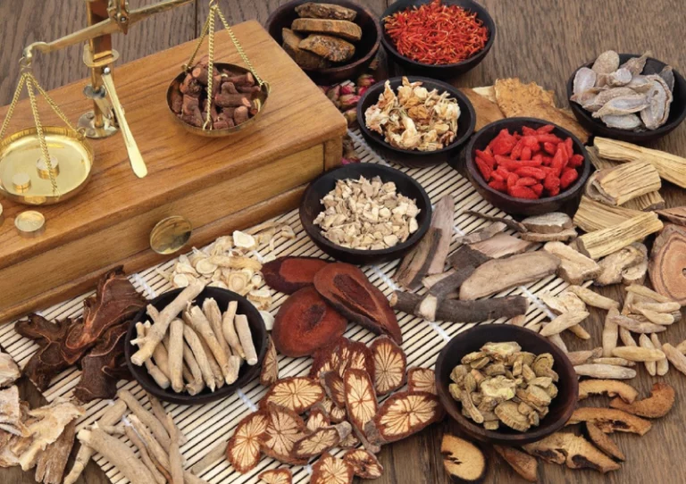 Uống thuốc bắc bao lâu thì có tác dụng? Lưu ý khi dùng thuốc